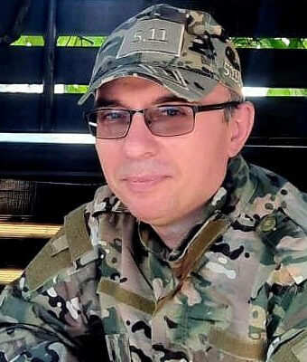 Валерий Серов